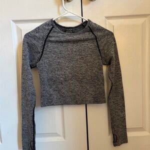 Victoria's Secret Gray Seamless Long-Sleeve Cropped Top